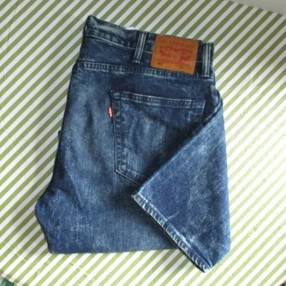 Levi 502 Jeans - Picture 1 of 15